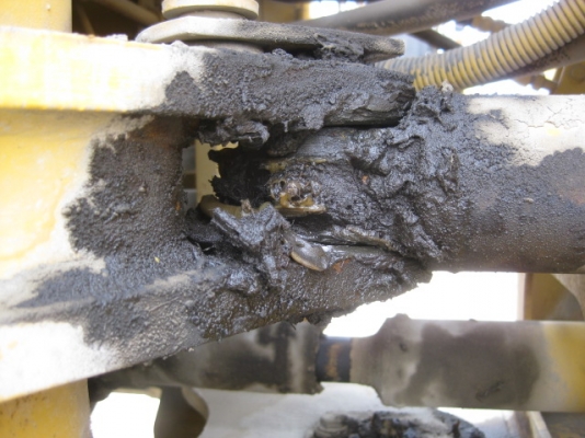 รถตักล้อยาง  WA100-1-33529  ชั่วโมงใช้งาน 1,500 ช.ม.  สภาพสวย  นำเข้าจากญี่ปุ่น  เดินทางถึงไทยแล้ว  โทร.081-373-0559