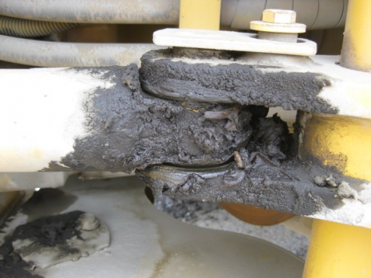 รถตักล้อยาง  WA100-1-33529  ชั่วโมงใช้งาน 1,500 ช.ม.  สภาพสวย  นำเข้าจากญี่ปุ่น  เดินทางถึงไทยแล้ว  โทร.081-373-0559