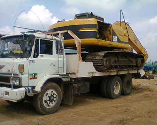 ขายCAT320  V.2 ไฟฟ้าครบ ราคา 1,250,000 บาท เจ้าของขายเอง ราคาต่อรองได้