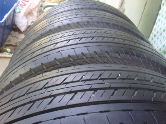 ขายยาง Bridgestone Duravis 215/65/16 ปี 12