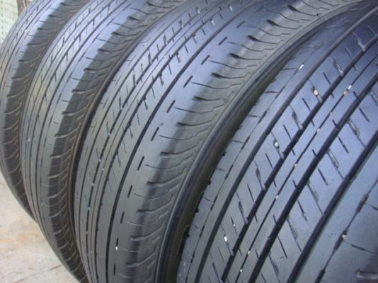 ขายยาง Bridgestone Duravis 215/65/16 ปี 12