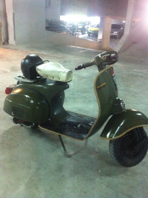 ขาย vespa sprint v 150 ไฟเหลี่ยม อิตารี่แท้ เครื่องเยี่ยมๆ ราคาโดนๆ