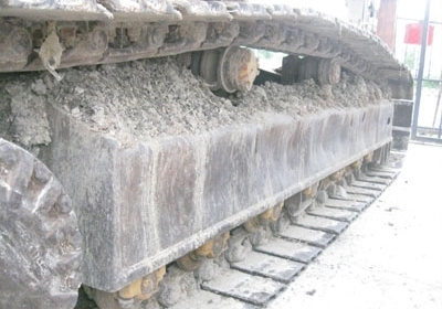 ขาย Komatsu PC 200-6 ซีเรียล 8000 กว่า เอกสารเล่มทะเบียน ไฟ้ฟ้าครบแอร์เย็น โทร 088-4501277