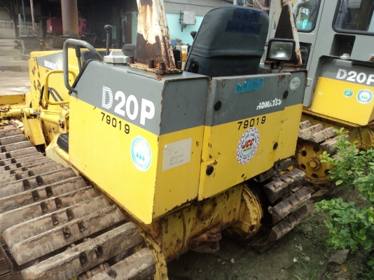 ขายด่วน รถแทรคเตอร์ตีนตะขาบ Komatsu D20P-7E ใบมีดสไลด์ 6 ทิศทาง นำเข้าเองจากญี่ปุ่นยังไม่เคยใช้งานใน ขายด่วน รถแทรคเตอร์ตีนตะขาบ Komatsu D20P-7E ใบมีดสไลด์ 6 ทิศทาง นำเข้าเองจากญี่ปุ่นยังไม่เคยใช้งานใน