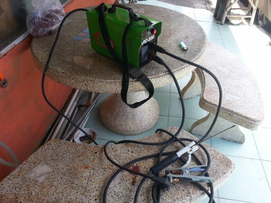 ขายตู้เชื่อมระบบinverterขนาด200A ปรับกระแสเป็นแบบระบบดิจิตอลครับ ขายตู้เชื่อมระบบinverterขนาด200A ปรับกระแสเป็นแบบระบบดิจิตอลครับ