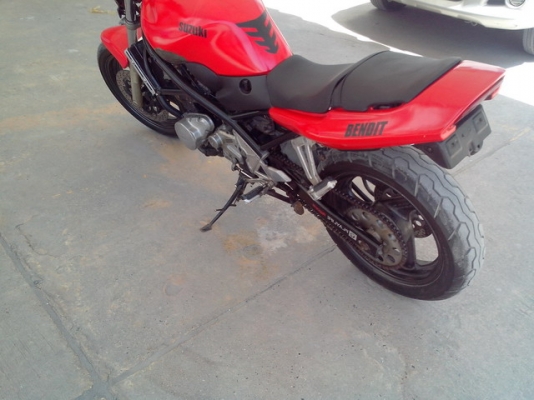 ขาย รุ่นน้องฝากขายบินดิก250 ราคา 28000 ขาย รุ่นน้องฝากขายบินดิก250 ราคา 28000