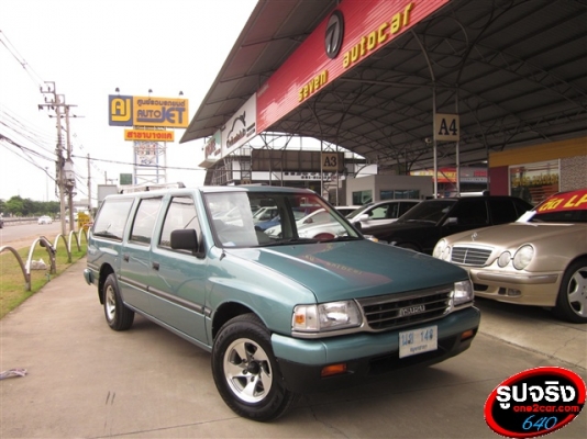 ISUZU มังกรทอง  2.5 เกียร์ธรรมดา รถแวน ปี 1996