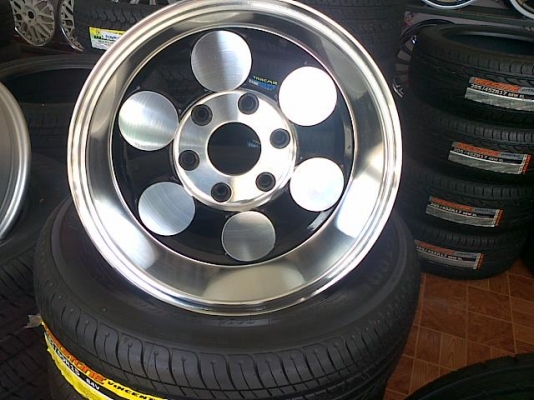 ล้อ15ออฟลึก 6รู 8นิ้วครึ่ง -27 ราคาถูก 7500