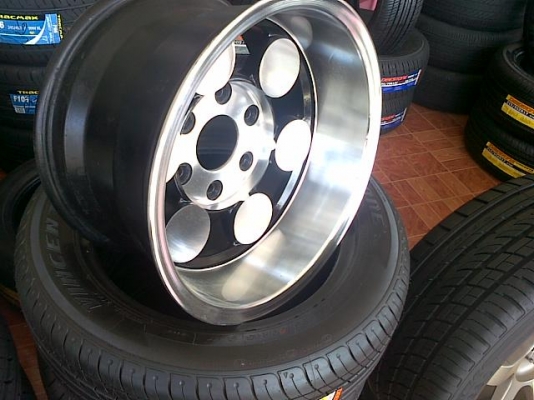 ล้อ15ออฟลึก 6รู 8นิ้วครึ่ง -27 ราคาถูก 7500 ล้อ15ออฟลึก 6รู 8นิ้วครึ่ง -27 ราคาถูก 7500