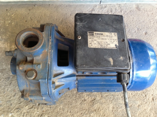 ขายปั้มน้ำหอยโข่ง Ebara 1 HP. ไฟบ้าน ขนาดเข้า-ออก 1 นิ้ว พร้อมใช้งาน