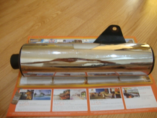 **ขายปลายท่อเดิม กับ โช็คหน้า  Honda sonic NEW   ปลายท่อเดิม  sonic  แท้  จากศูนย์ ไม่มีรอย  500.-  กระบอกโช็คหน้า  sonic แท้ สภาพพร้อมใช้   200.-    ส่งต่างจังหวัดได้คับ