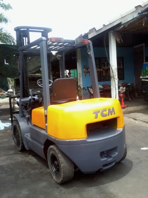 ขายรถยกโฟล์คลิฟท์TCM FD30Z5