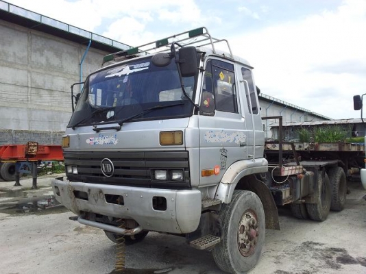 ขายหัวลาก NISSAN UD 290 รถห้าง 690,000.-