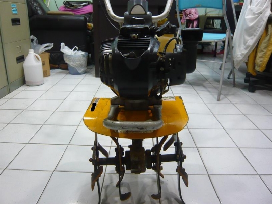 เครื่องพรวนดินขนาดเล็ก เครื่องพรวนดินขนาดเล็ก