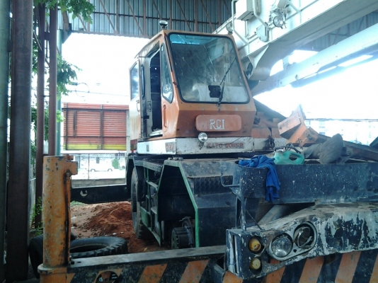 ขายรถเครน 4 ล้อ KATO 20 H Mark 2  อุปกรณ์ครบ เอกสารซื้อขาย