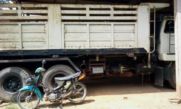 HINO KT725 HINO KT725