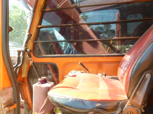 ขายรถแบ๊คโฮ ขายรถแบ๊คโฮ