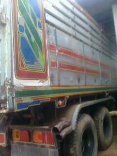 HINO FM 3H - 195 HP HO7D สิบล้อดั๊มพ์ 2 เพลา กระบะดั๊มพ์มิเนียม 12 ตันสภาพสวยจัดพร้อมบรรทุกพร้อมใช้งาน เครื่องแห้งแรงดีไม่มีเยิ้ม ภายในเก๋งคอนโซลสวยครบ แอร์ พวงมาลัยเพาเวอร์ ระบบเบรคทริ๊ปฟี้ ช่วงล่างคัชซีสวยไม่มีบวม ยางสภาพดีประมาณ 70\% พร้อมใช้งาน เอกสารท HINO FM 3H - 195 HP HO7D สิบล้อดั๊มพ์ 2 เพลา กระบะดั๊มพ์มิเนียม 12 ตันสภาพสวยจัดพร้อมบรรทุกพร้อมใช้งาน เครื่องแห้งแรงดีไม่มีเยิ้ม ภายในเก๋งคอนโซลสวยครบ แอร์ พวงมาลัยเพาเวอร์ ระบบเบรคทริ๊ปฟี้ ช่วงล่างคัชซีสวยไม่มีบวม ยางสภาพดีประมาณ 70\% พร้อมใช้งาน เอกสารท