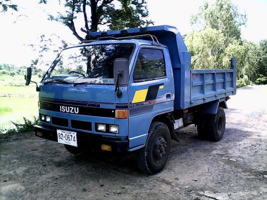 ขายหกล้อดั้ม115แรงเกียร๊อกสวยแรงดี