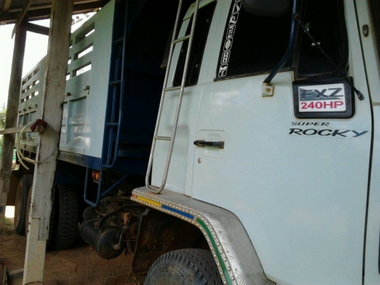 ISUZU ROCKY FXZ 210 HP 6SA1 ปี 33 สิบล้อดั๊มพ์ 2 เพลา กระบะดั๊มพ์เหล็ก 12 ตันสภาพอย่างสวย เครื่องแน่นแรงดีไม่มีเยิ้มเลย หัวเก๋งสีสันบางเดิมๆภายในเก๋งคอนโซลสวยเพียบพร้อม แอร์เย็น พวงมาลัยเพาเวอร์ ระบบเบรคทริ๊ปฟี้ ช่วงล่างใหญ่คัชซีสวยทั้งเส้นไม่มีแตกบวม ยาง ISUZU ROCKY FXZ 210 HP 6SA1 ปี 33 สิบล้อดั๊มพ์ 2 เพลา กระบะดั๊มพ์เหล็ก 12 ตันสภาพอย่างสวย เครื่องแน่นแรงดีไม่มีเยิ้มเลย หัวเก๋งสีสันบางเดิมๆภายในเก๋งคอนโซลสวยเพียบพร้อม แอร์เย็น พวงมาลัยเพาเวอร์ ระบบเบรคทริ๊ปฟี้ ช่วงล่างใหญ่คัชซีสวยทั้งเส้นไม่มีแตกบวม ยาง