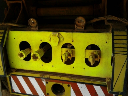 ISUZU ROCKY FXZ 210 HP 6SA1 ปี 33 สิบล้อดั๊มพ์ 2 เพลา กระบะดั๊มพ์เหล็ก 12 ตันสภาพอย่างสวย เครื่องแน่นแรงดีไม่มีเยิ้มเลย หัวเก๋งสีสันบางเดิมๆภายในเก๋งคอนโซลสวยเพียบพร้อม แอร์เย็น พวงมาลัยเพาเวอร์ ระบบเบรคทริ๊ปฟี้ ช่วงล่างใหญ่คัชซีสวยทั้งเส้นไม่มีแตกบวม ยาง ISUZU ROCKY FXZ 210 HP 6SA1 ปี 33 สิบล้อดั๊มพ์ 2 เพลา กระบะดั๊มพ์เหล็ก 12 ตันสภาพอย่างสวย เครื่องแน่นแรงดีไม่มีเยิ้มเลย หัวเก๋งสีสันบางเดิมๆภายในเก๋งคอนโซลสวยเพียบพร้อม แอร์เย็น พวงมาลัยเพาเวอร์ ระบบเบรคทริ๊ปฟี้ ช่วงล่างใหญ่คัชซีสวยทั้งเส้นไม่มีแตกบวม ยาง