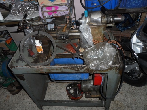 ขายครับขายเครื่องกลึงจำปา ขนาด 15 มม. ของญี่ปุ่น สภาพสวย พร้อมใช้ 32000 บาท มีบริการจัดส่งทั่วประเทศ ช่างเอก 0814583376 , 029945332