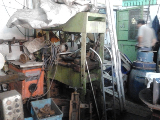 เลิกกิจการโรงกลึงขายเหมาทั้งโรงงาน 1.000.000 บาท