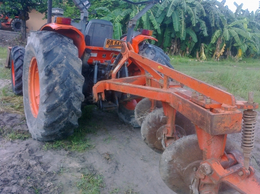 ขายรถไถ คูโบต้า M7040 สภาพเดิมๆพร้อมอุปกรณ์