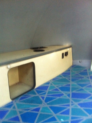 หัวเก๋ง profia ตอนเดียว พร้อมที่นอนบนหลังคา รุ่นพิเศษ จากนอก หัวเก๋ง profia ตอนเดียว พร้อมที่นอนบนหลังคา รุ่นพิเศษ จากนอก