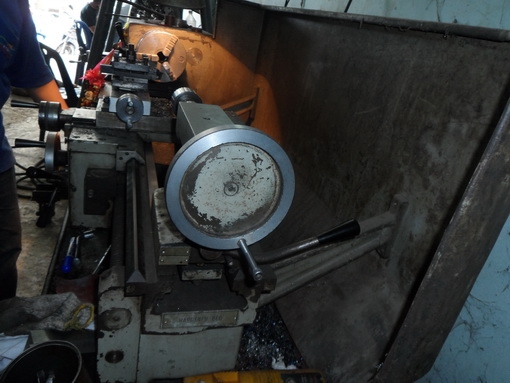 ขายครับขาย เครื่องกลึง บาวกาเลีย 5 ฟุต 75000 บาท ขายครับขาย เครื่องกลึง บาวกาเลีย 5 ฟุต 75000 บาท