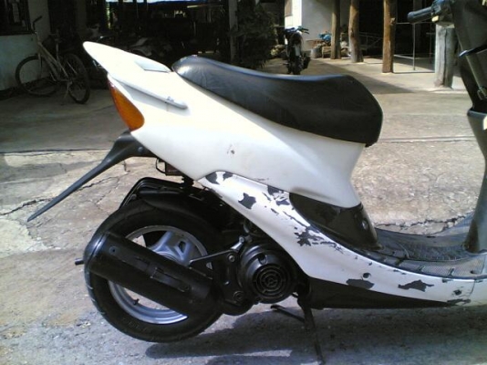 ขาย Honda DioZx af34 เครื่องสมบูรณ์สตาร์ติดง่ายระบบไฟออกหมดดิสหน้ารถพร้อมใช้งานเอกสารอินวอย ขาย 9900 บาท