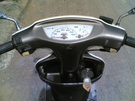 ขาย Honda DioZx af34 เครื่องสมบูรณ์สตาร์ติดง่ายระบบไฟออกหมดดิสหน้ารถพร้อมใช้งานเอกสารอินวอย ขาย 9900 บาท