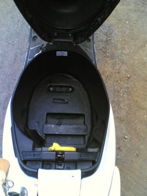 ขาย Honda DioZx af34 เครื่องสมบูรณ์สตาร์ติดง่ายระบบไฟออกหมดดิสหน้ารถพร้อมใช้งานเอกสารอินวอย ขาย 9900 บาท