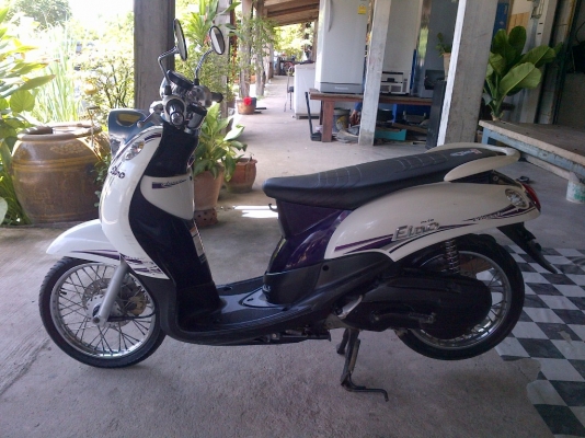 ด่วน!ยามาฮ่าฟีโน่ เกย์น้ำมันแยก รถใช้น้อย3พันกว่าโล ปี55 รถเครื่องเดิมแน่นๆ พร้อมใช้ ทะเบียน+เอกสารโอน ภาษีไม่หมด 088-2197709