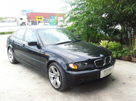ขาย BMW 320i สภาพสวย วิ่งน้อย