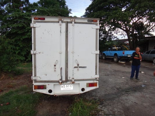 ขายตู้ ใส่สินค้า รถกระบะ 9500 บาท