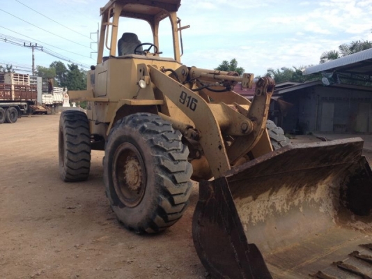 รถตัก CAT 916  4 สูบ มีเทอร์โบ  สนใจติดต่อ  081 - 6079515