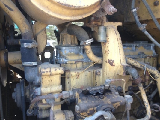 รถตัก CAT 916  4 สูบ มีเทอร์โบ  สนใจติดต่อ  081 - 6079515