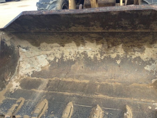 รถตัก CAT 916  4 สูบ มีเทอร์โบ  สนใจติดต่อ  081 - 6079515