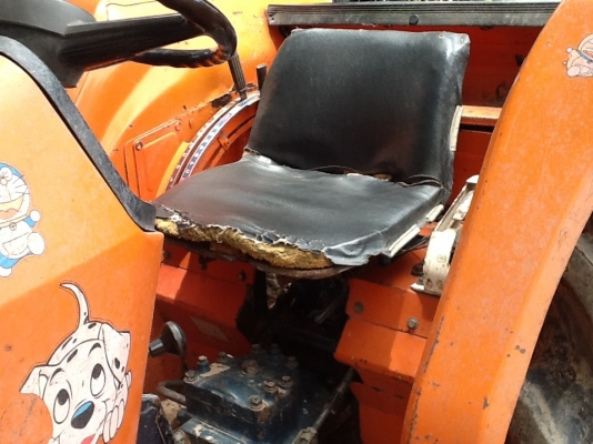 คูโบต้า L3202 4 WD 2 เพลามีแต่ตัว สภาพเดิมๆ เครื่องดี เกียร์ดี รถไร่สวยๆครับ