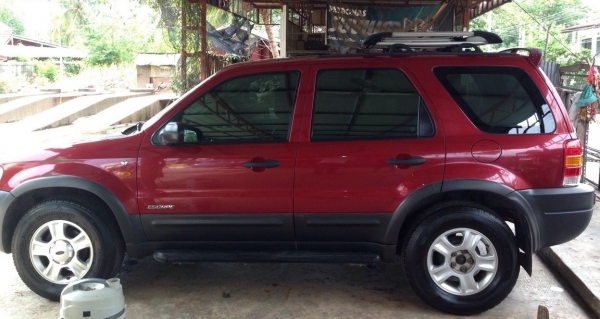 FORD ESCAPE V6 XLT 3.0 AT ปี 2004 รถสวยจัดไม่เคยมีอุบัติเหตุไม่เคยทำสีแม้แต่ชิ้นเดียว ติดตั้งแก๊ส LPG ระบบหัวฉีดลงเล่มครบถูกต้องทุกอย่าง เครื่องแห้งแรงดี ภายในเก๋งสวยหรูหรามากครับ CD AIRBAG ABS ครบครัน ช่วงล่างแน่นยางสภาพเต็มดี 80\% พร้อมใช้งาน เอกสารทะเบี FORD ESCAPE V6 XLT 3.0 AT ปี 2004 รถสวยจัดไม่เคยมีอุบัติเหตุไม่เคยทำสีแม้แต่ชิ้นเดียว ติดตั้งแก๊ส LPG ระบบหัวฉีดลงเล่มครบถูกต้องทุกอย่าง เครื่องแห้งแรงดี ภายในเก๋งสวยหรูหรามากครับ CD AIRBAG ABS ครบครัน ช่วงล่างแน่นยางสภาพเต็มดี 80\% พร้อมใช้งาน เอกสารทะเบี