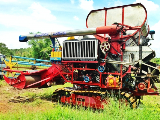 ขายรถเกี่ยวขาย + รถเทรลเลอร์ (มือสอง) รายละเอียดด้านใน !!!!