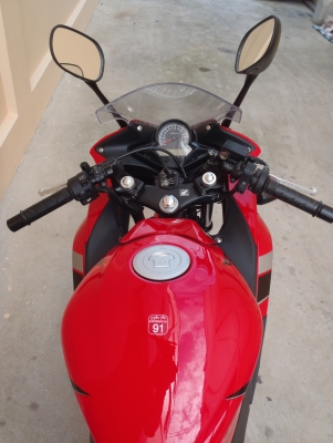 ขาย cbr150i วิ่งไปแค่ 310 โล สภาพมือ 1 ใหม่มาก ราคาไม่แพง จ.นนทบุรี