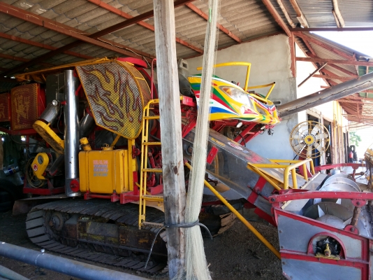 ขายรถเกี่ยวข้าว เกษตรพัฒนา รุ่นหนุ่มไวไฟใหม่ล้าสุด ปี54