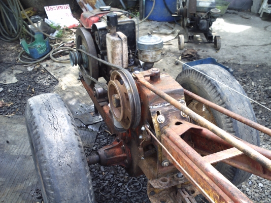 รถไถกำเลี้ยว 3 เกียร์ เครื่องมิซซู ทำสีมาใหม่แล้ว