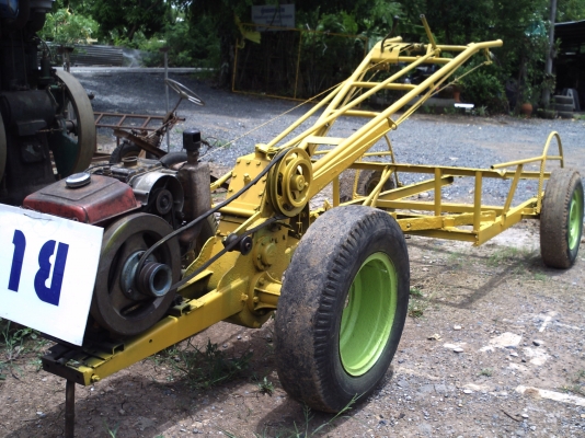 รถไถกำเลี้ยว 3 เกียร์ เครื่องมิซซู ทำสีมาใหม่แล้ว