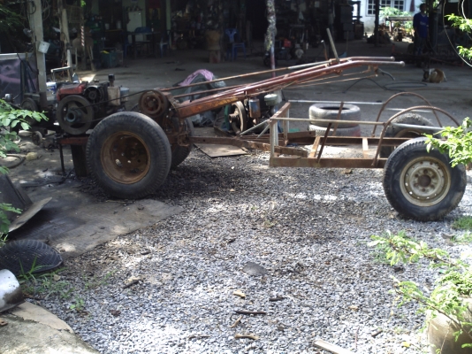 รถไถกำเลี้ยว 3 เกียร์ เครื่องมิซซู ทำสีมาใหม่แล้ว