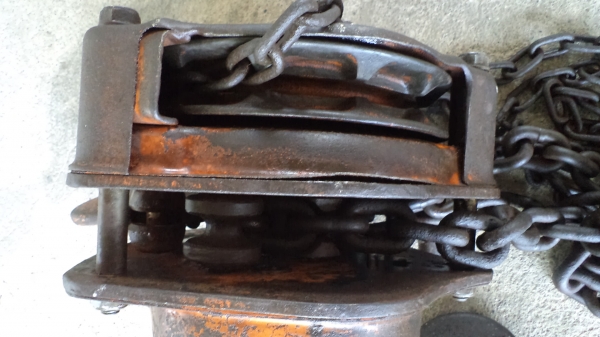 รอกโซ่ 2 ตัน VITAL JAPAN รอกโซ่ 2 ตัน VITAL JAPAN