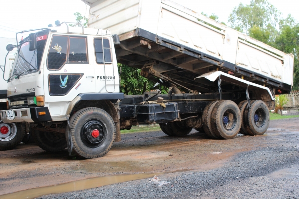 ขายด่วน MITSUBISHI  FN527TD