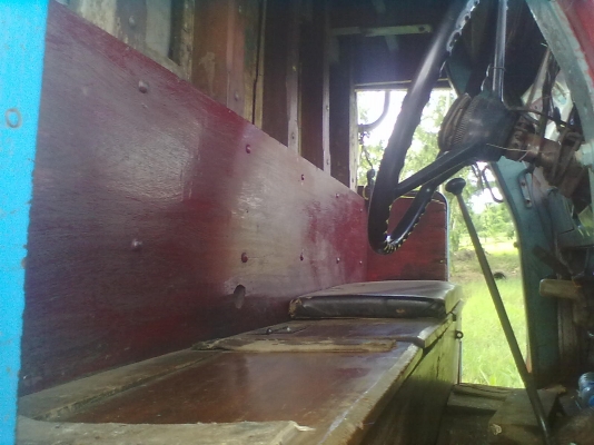 ขายรถสิบล้อหน้ายาว เครื่องEH700 เพลาHINO เกียร์HINOพวงมาลัยเพาเวอร์ รถพร้อมใช้ เอกสารรถพร้อมโอน